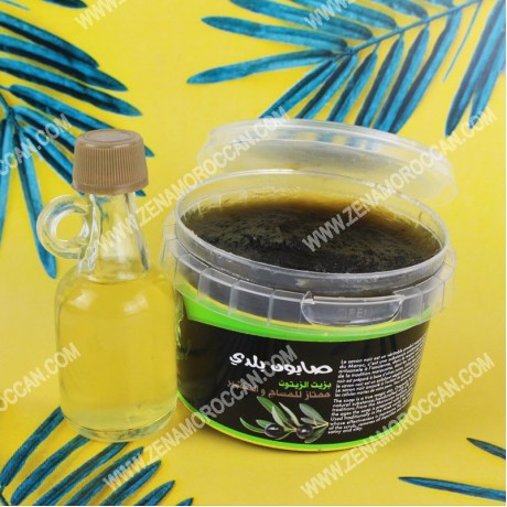 Black soap for peeling with olive oil