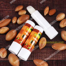 Lip balm with argan Aekr Faci